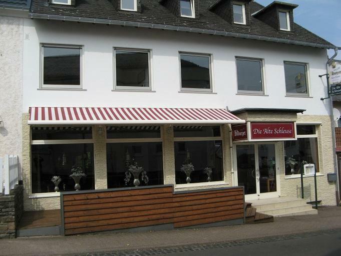 Herberg Die Alte Schleuse Manderscheid Exterior foto
